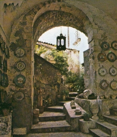 l'ingresso della Casa Museo di Antonio Uccello a Palazzolo Acreide (Siracusa)